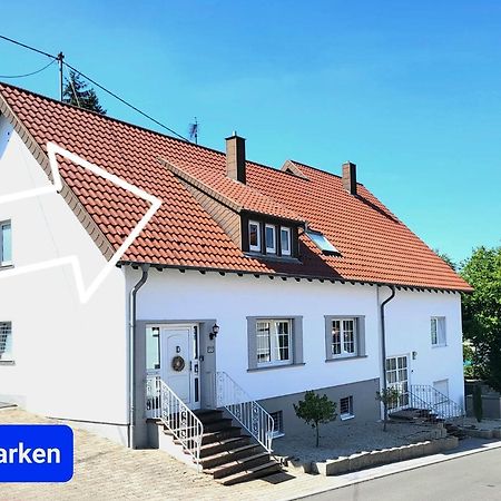 Schicke Komfortwohnung Zum Wohlfuehlen Merchweiler Exterior foto